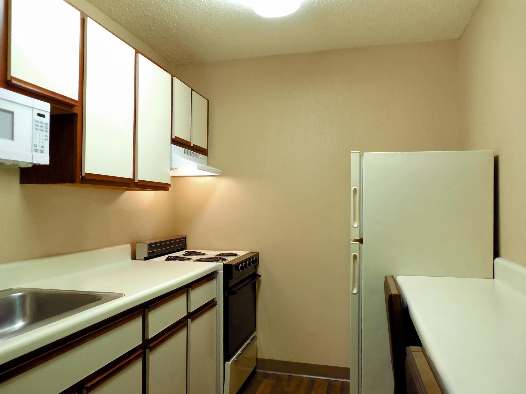 Extended Stay America Suites - Philadelphia - Airport - Bartram Ave Bagian luar foto
