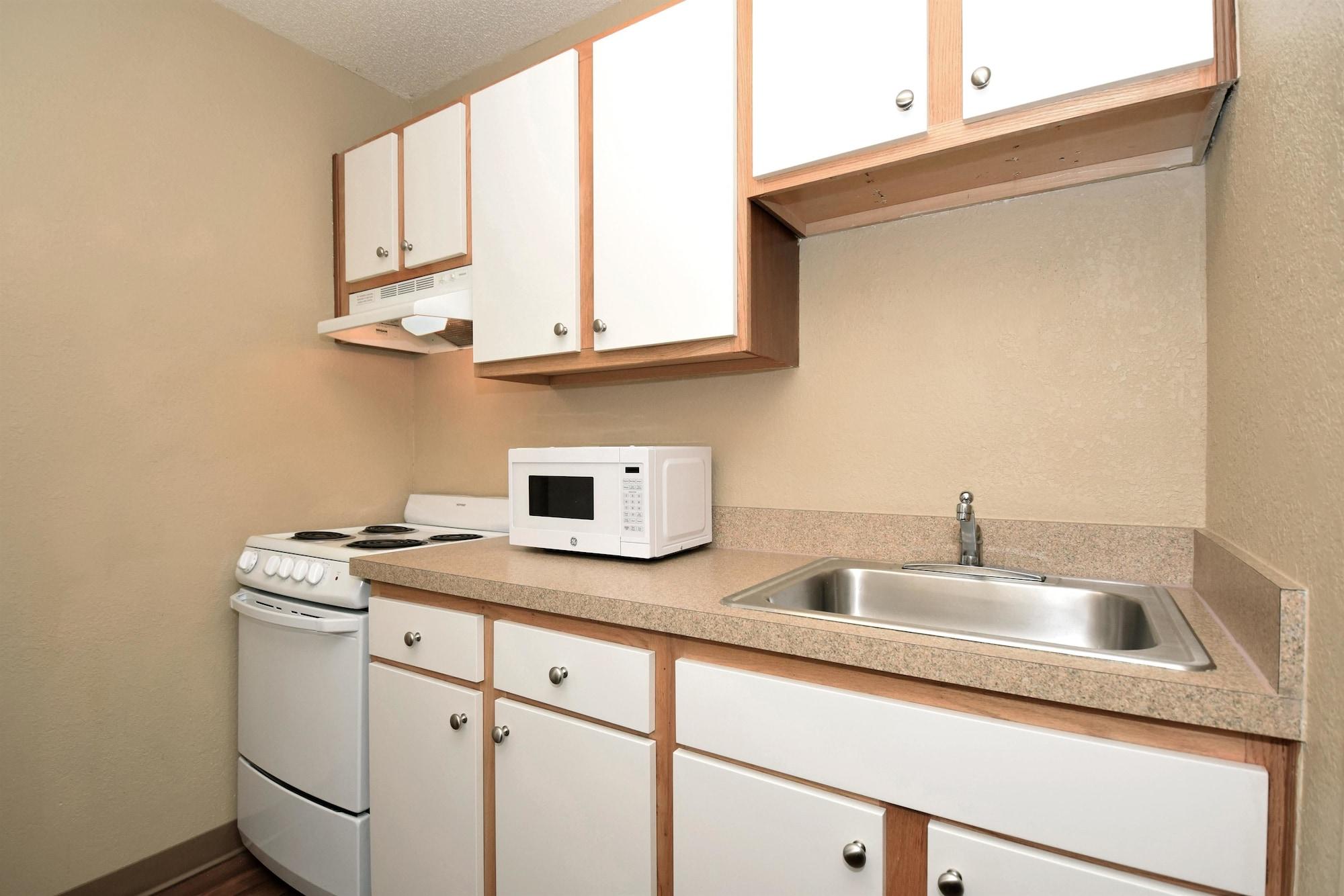 Extended Stay America Suites - Philadelphia - Airport - Bartram Ave Bagian luar foto