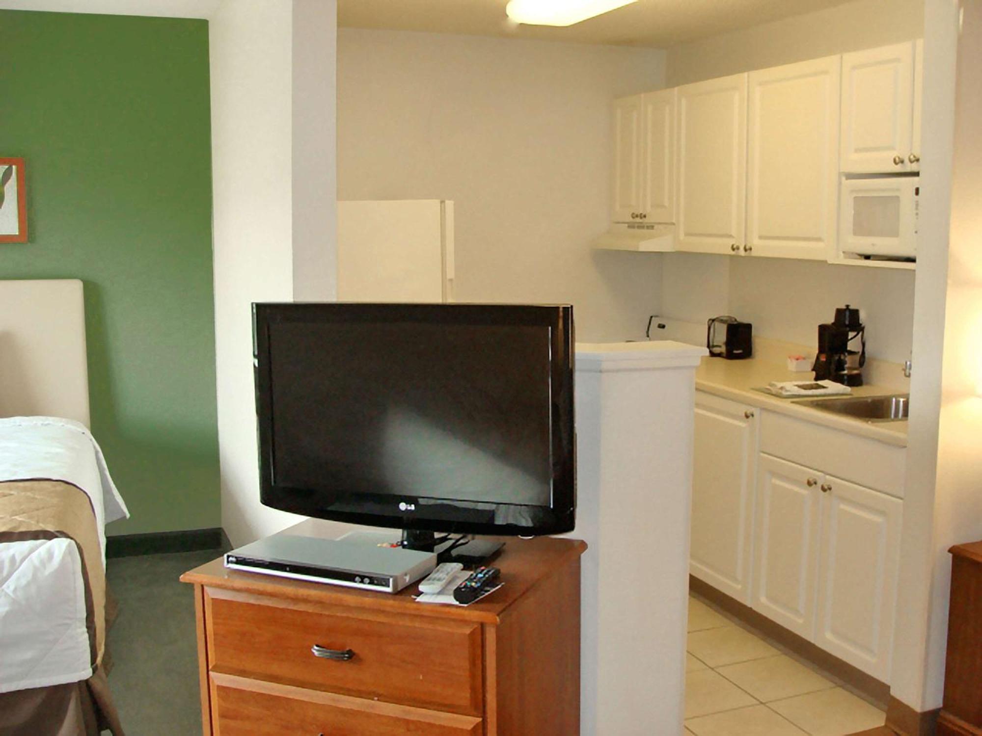 Extended Stay America Suites - Philadelphia - Airport - Bartram Ave Bagian luar foto